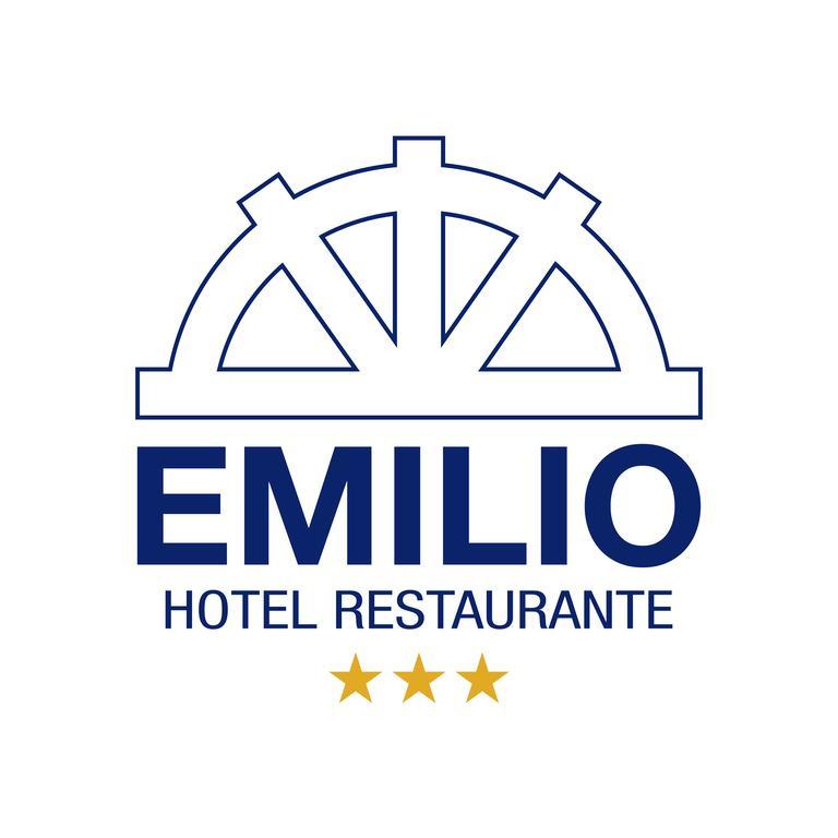 Hotel Restaurante Emilio Hellín Eksteriør bilde